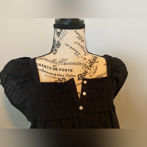Old Navy black button-up top, size Small - Picture 4 of 4